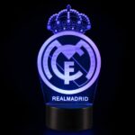 Real Madrid 3D lampe. Farveskift mellem 7 farver. Mobil, PC og tablet tilbehør