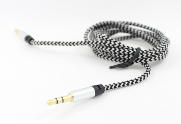 Audiokabel minijack til minijack. Silver. Audiokabel minijack til minijack. Silver. - Billede 2