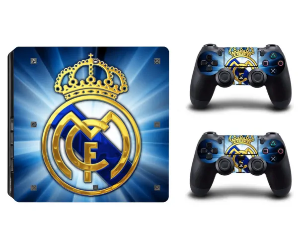 PS4 Slim skin til konsol og to controllere. Real Madrid. Blå. PS4 Slim skin til konsol og to controllere. Real Madrid. Blå.