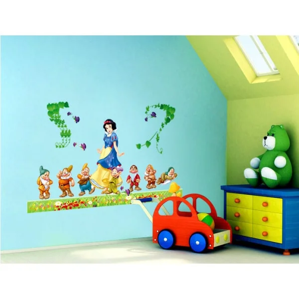 Sød wallsticker med Snehvide & de 7 små dværge. 120x60cm. Sød wallsticker med Snehvide & de 7 små dværge. 120x60cm. - Billede 3