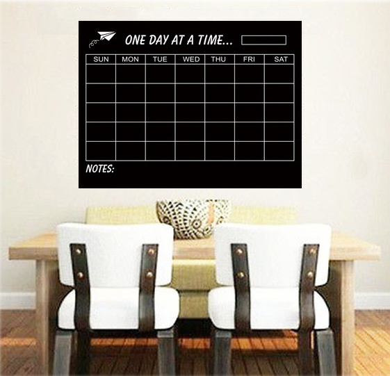 Wallsticker tavle. Ugekalender til kridt. Inkl kridt. 60x45cm. Wallsticker tavle. Ugekalender til kridt. Inkl kridt. 60x45cm. - Billede 2